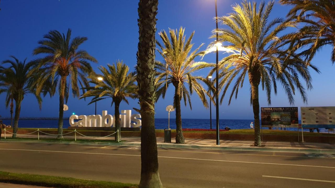 Apartment Near The Sea Cambrils Esterno foto